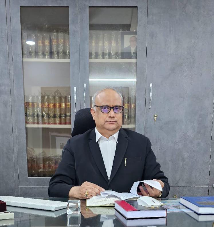 Adv.Ravindhar in office in